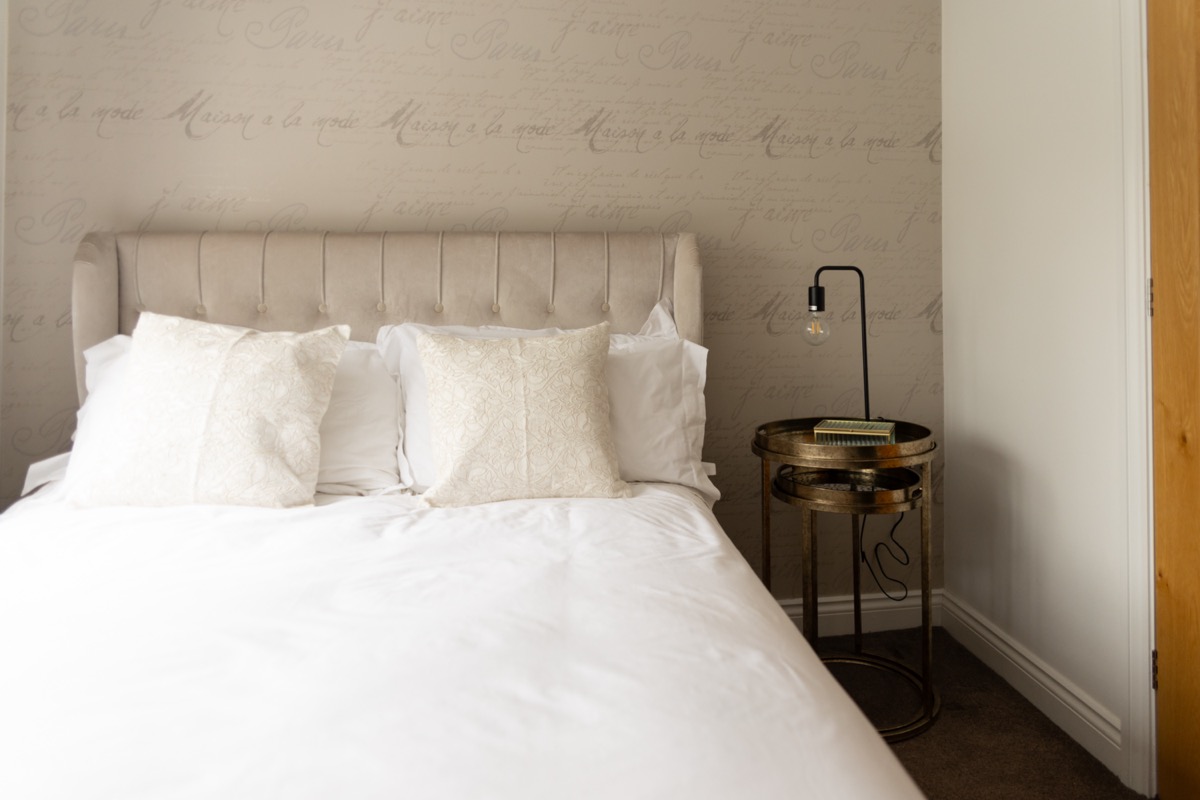 The Luxury House ambience